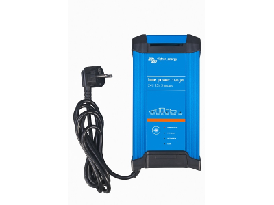 Chytrá nabíječka baterií BlueSmart 12V/15A (1) IP22